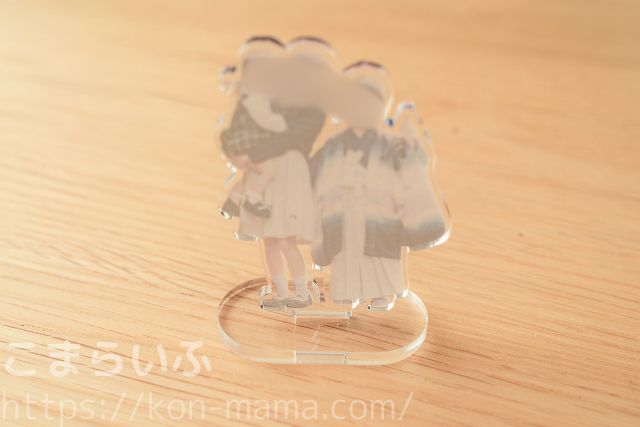 Acry(アクリー)で作ったオリジナルアクリルスタンドの完成写真