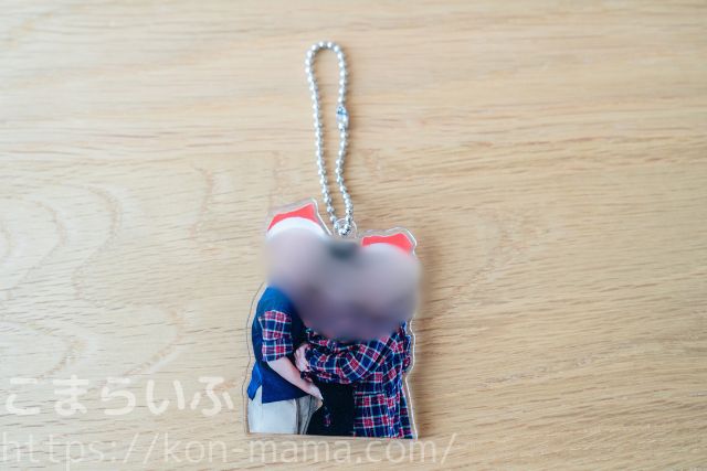 完成したAcryアクリルキーホルダーの正面写真